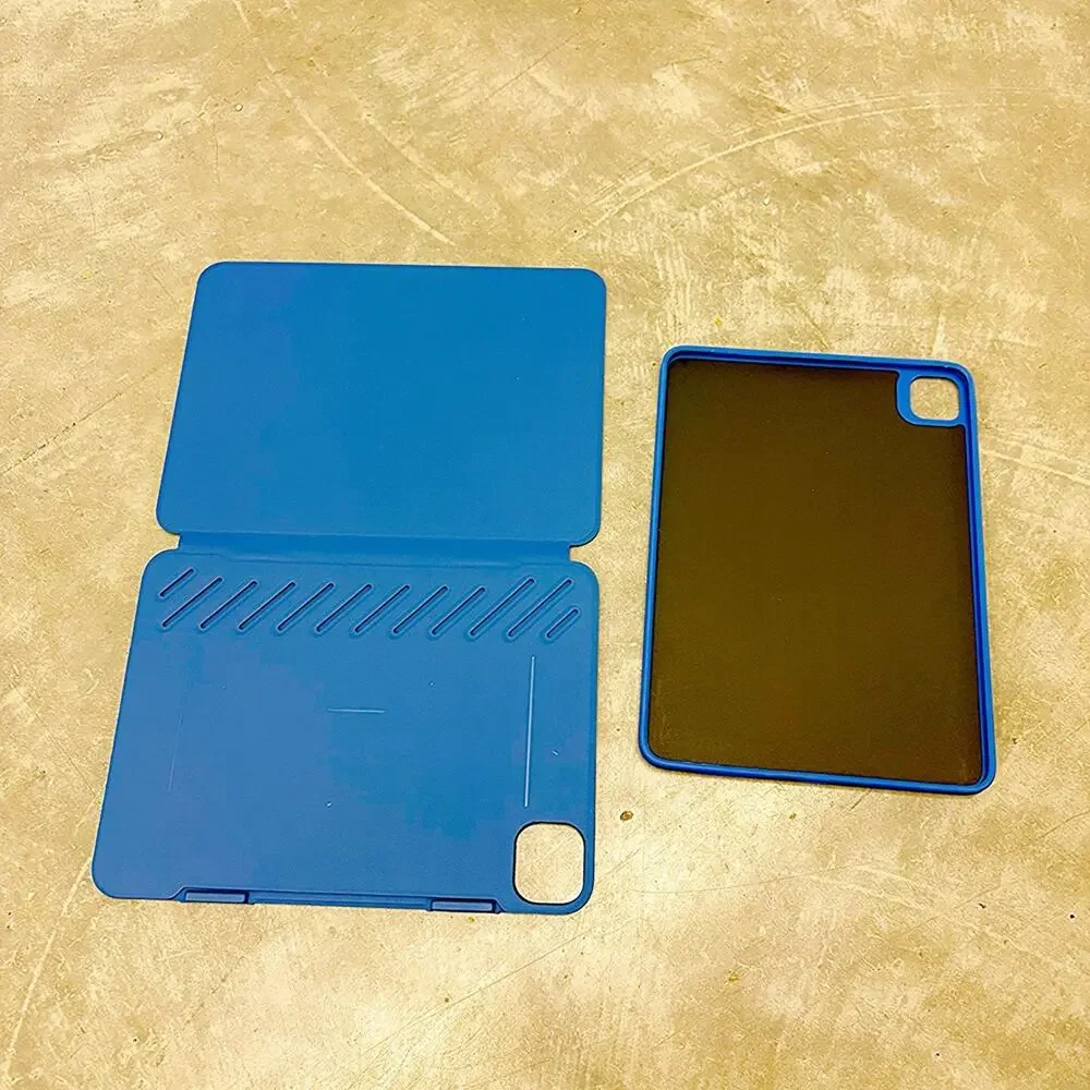 ESR Shift Series iPad Pro 11 Magnetic Stand Case Blue